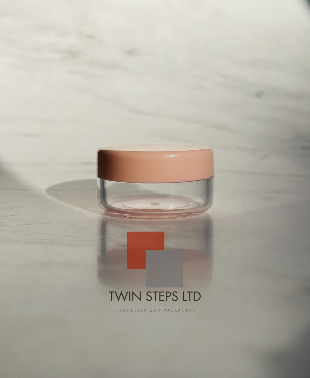 Plastic lip Balm Jar